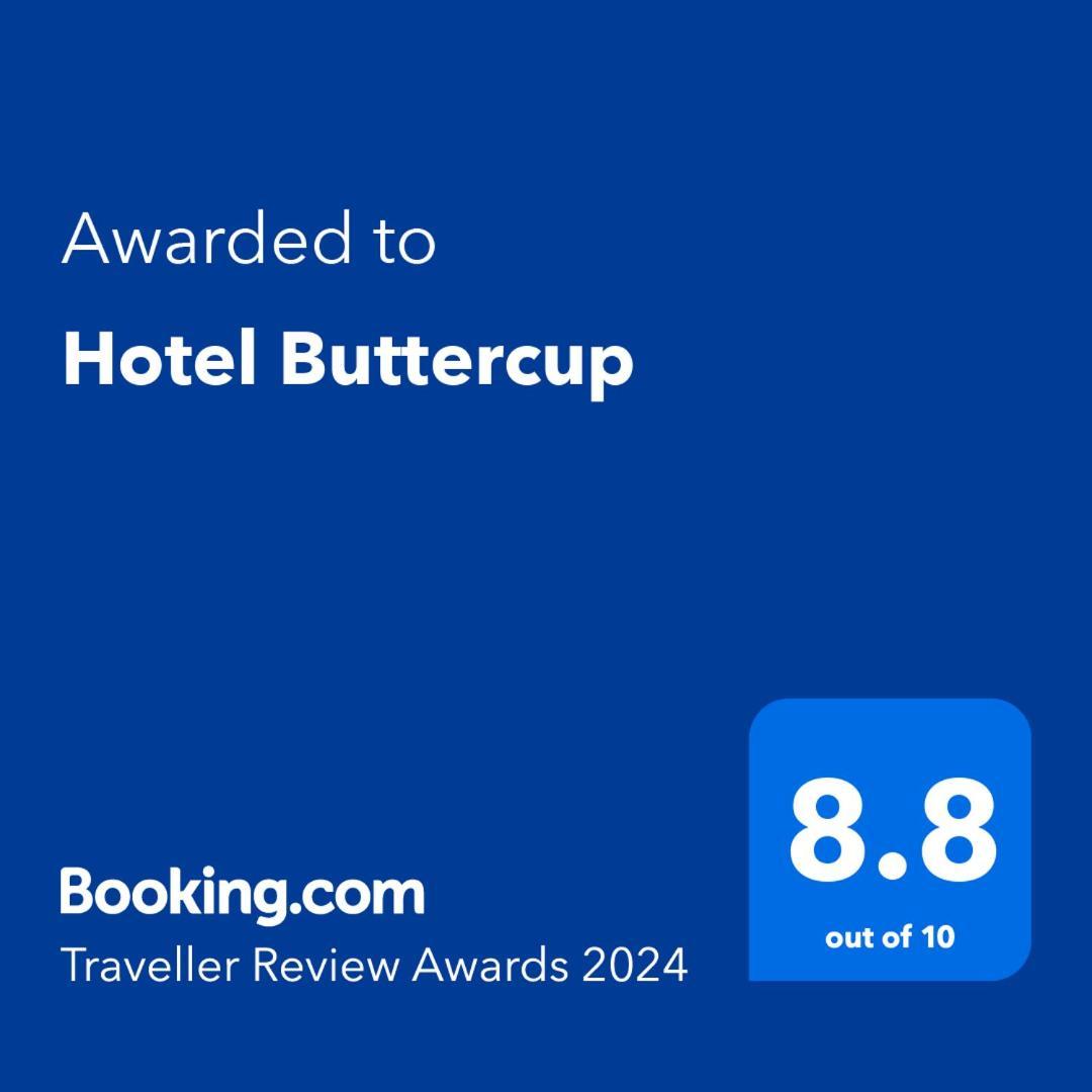 Hotel Buttercup Pokhara Eksteriør bilde