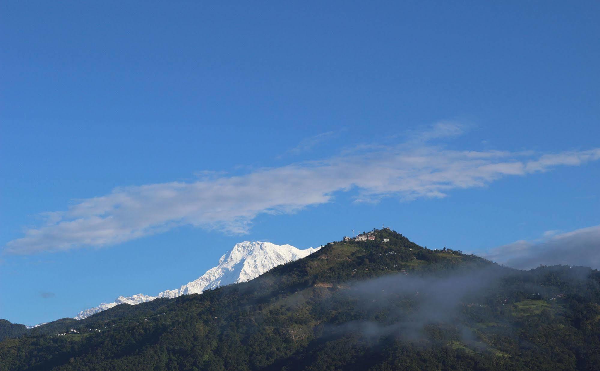 Hotel Buttercup Pokhara Eksteriør bilde